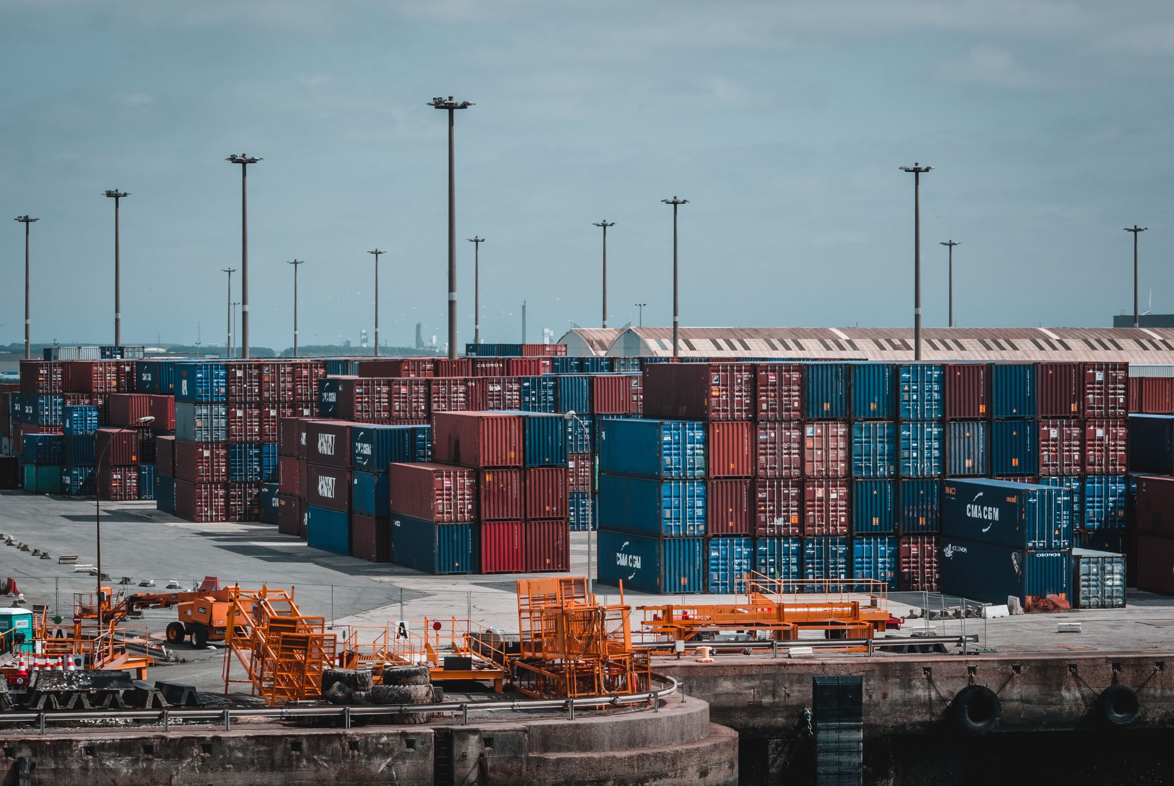 Container stacks on the quay